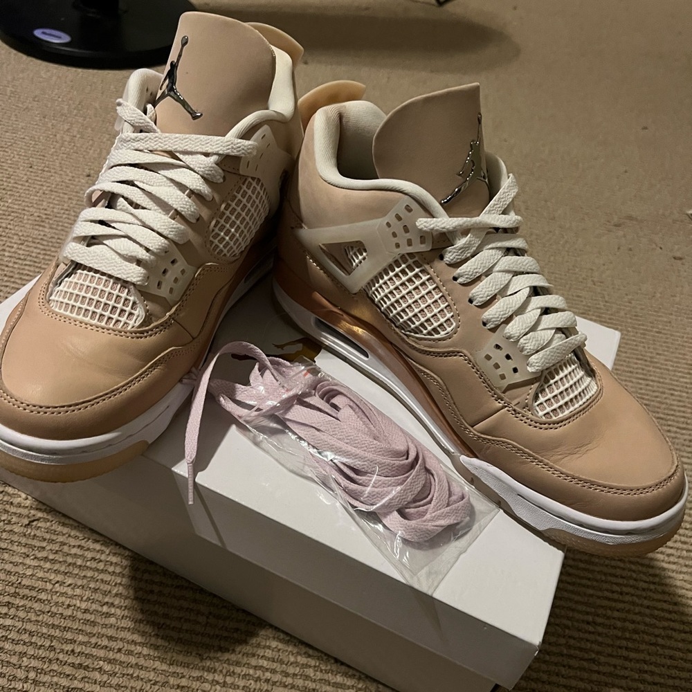 Jordan 4 Retro Shimmer
